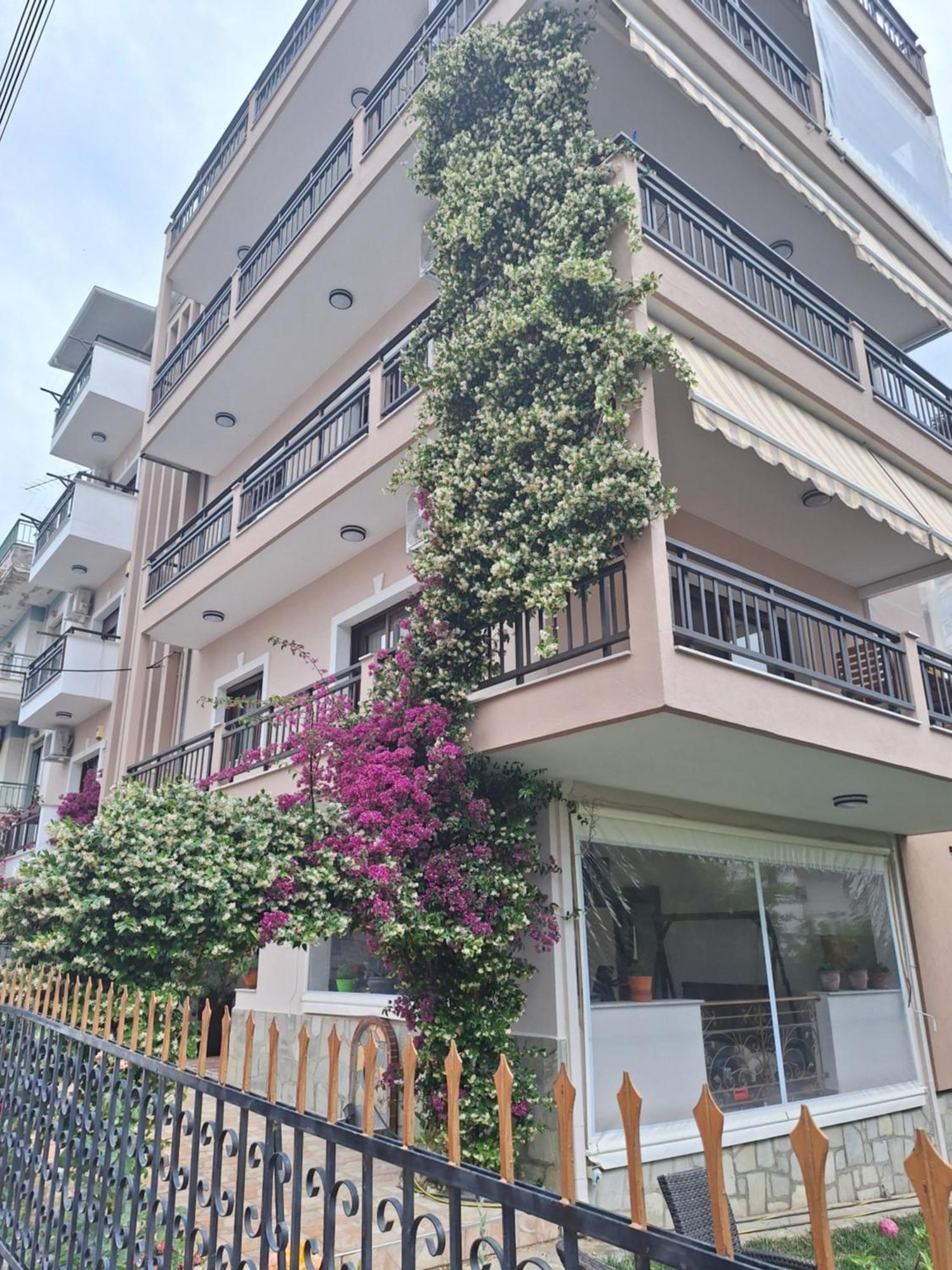 Kouros Studios Kavala Exterior photo